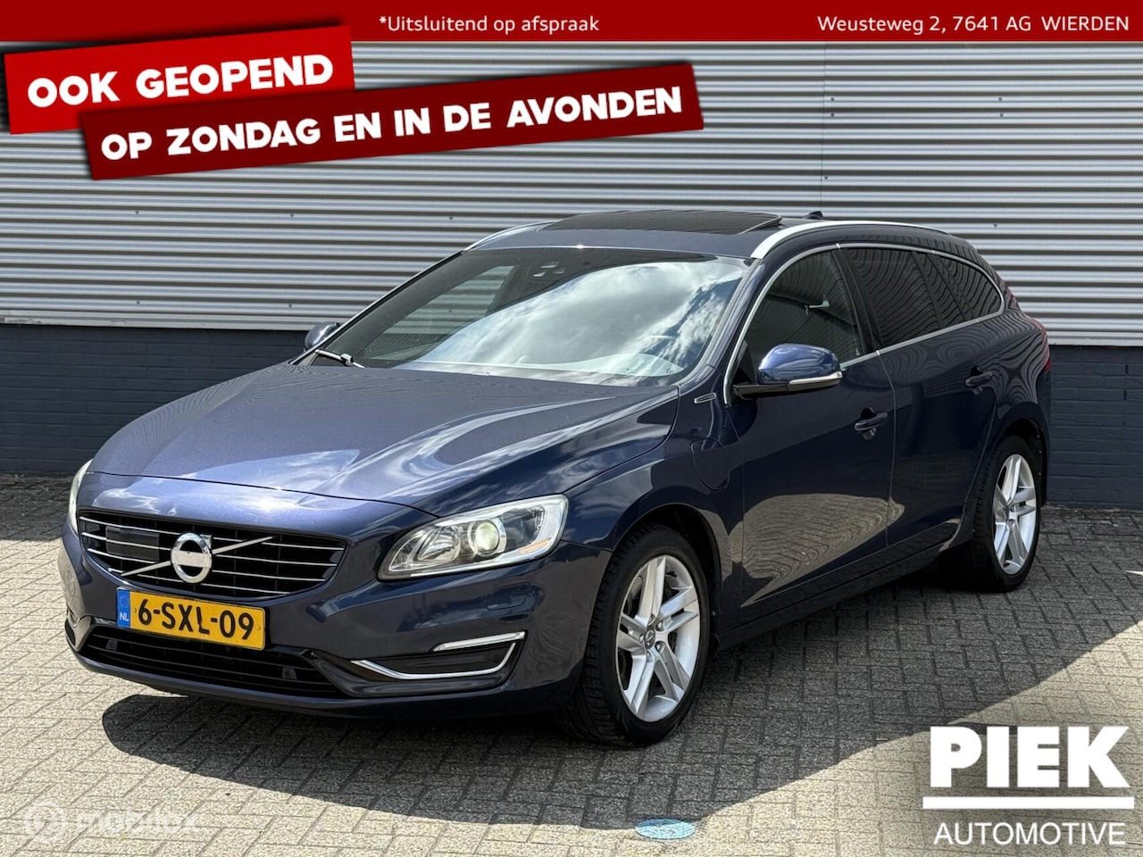 Volvo V60 - 2.4 D6 AWD Plug-In Hybrid Summum BLIS |ACC |BOMVOL - AutoWereld.nl