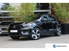 Volvo XC40 - Recharge Core 70 kWh | Trekhaak | Camera | Stuur/stoelverwarming