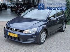 Volkswagen Golf - 1.2 TSI Trend Ed