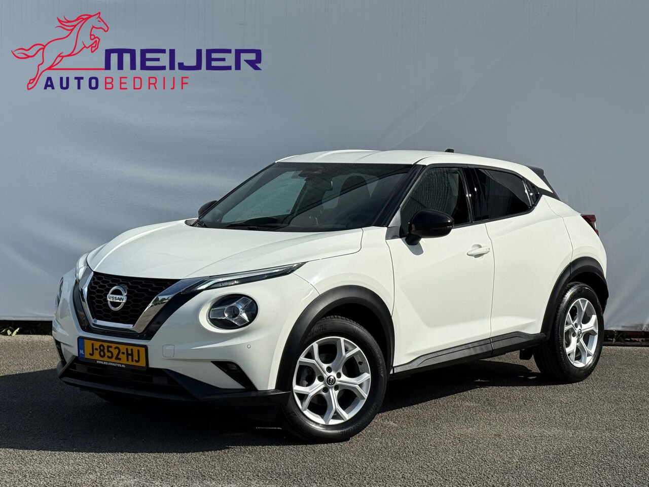 Nissan Juke - 1.0 DIG-T N-Connecta Keyless | Navigatie | Clima | Cruise | Camera | Sportvelgen !! - AutoWereld.nl