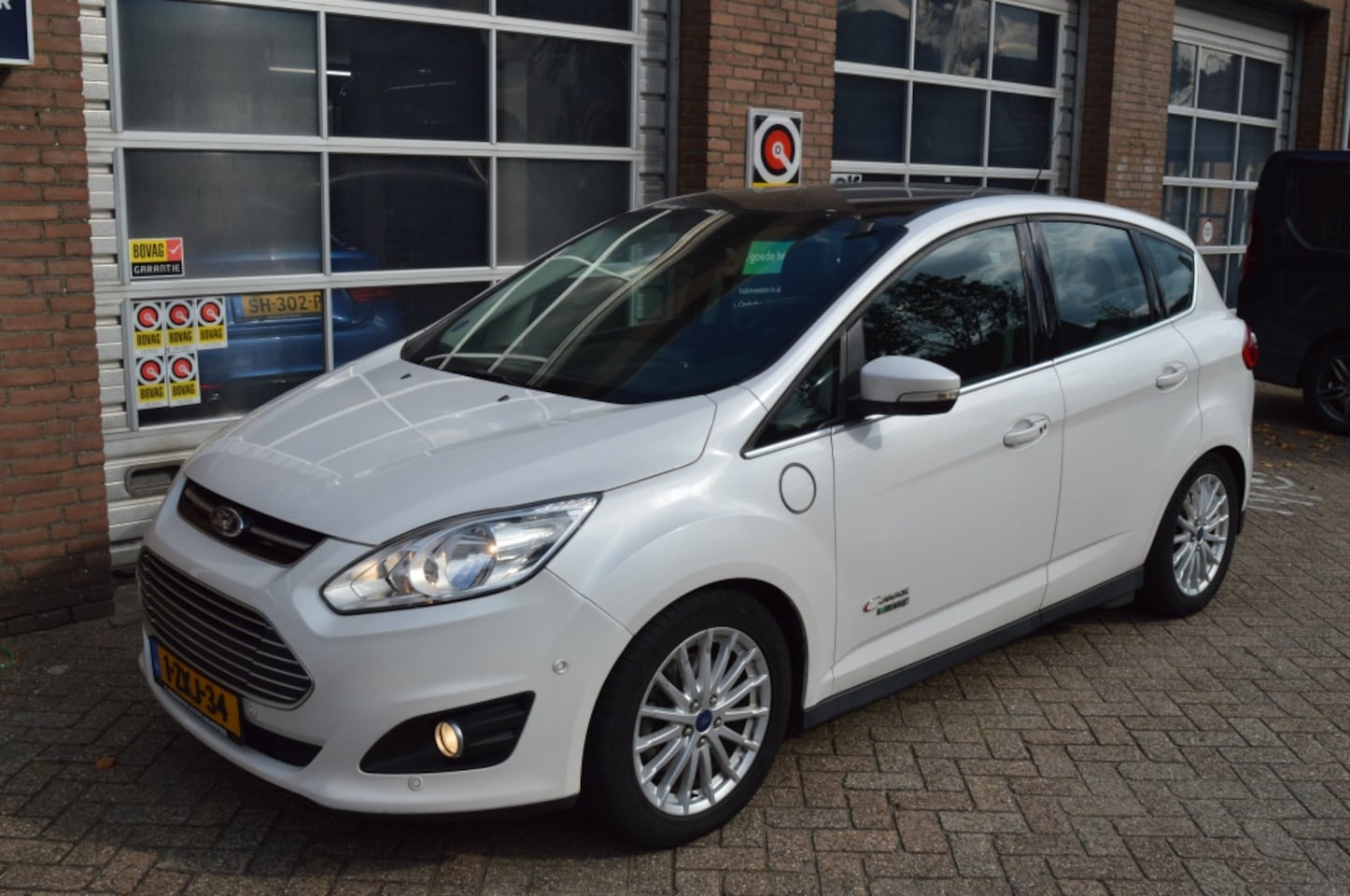 Ford C-Max - Ford-cng-technik Hybrid Titanium, Automaat / 2.0 Plug-in H.TitPl. - AutoWereld.nl