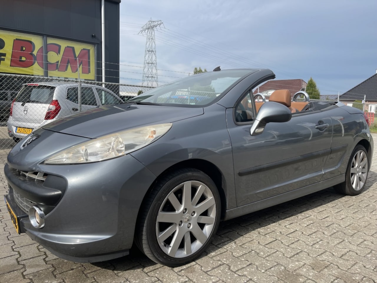 Peugeot 207 CC - 1.6-16V T Sport airco cruise control - AutoWereld.nl