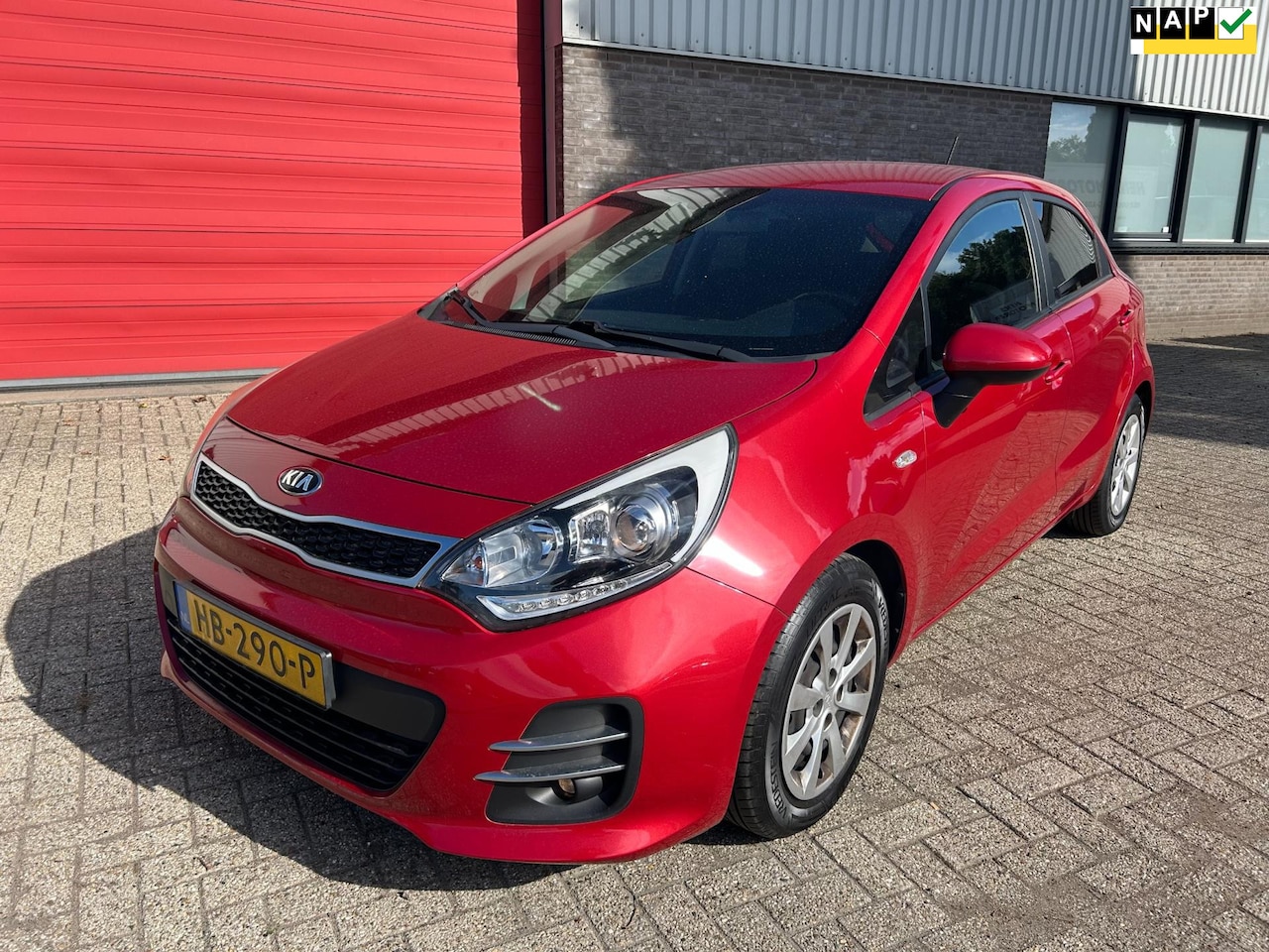 Kia Rio - 1.2 CVVT DynamicLine dealer onderhouden - AutoWereld.nl