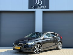 Volvo V40 - 2.0 T4 Business Sport R-Design / Leder / Trekhaak