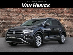 Volkswagen T-Roc - 1.5 TSI Style 150PK Automaat | Navi | Trekhaak | Ergo Active