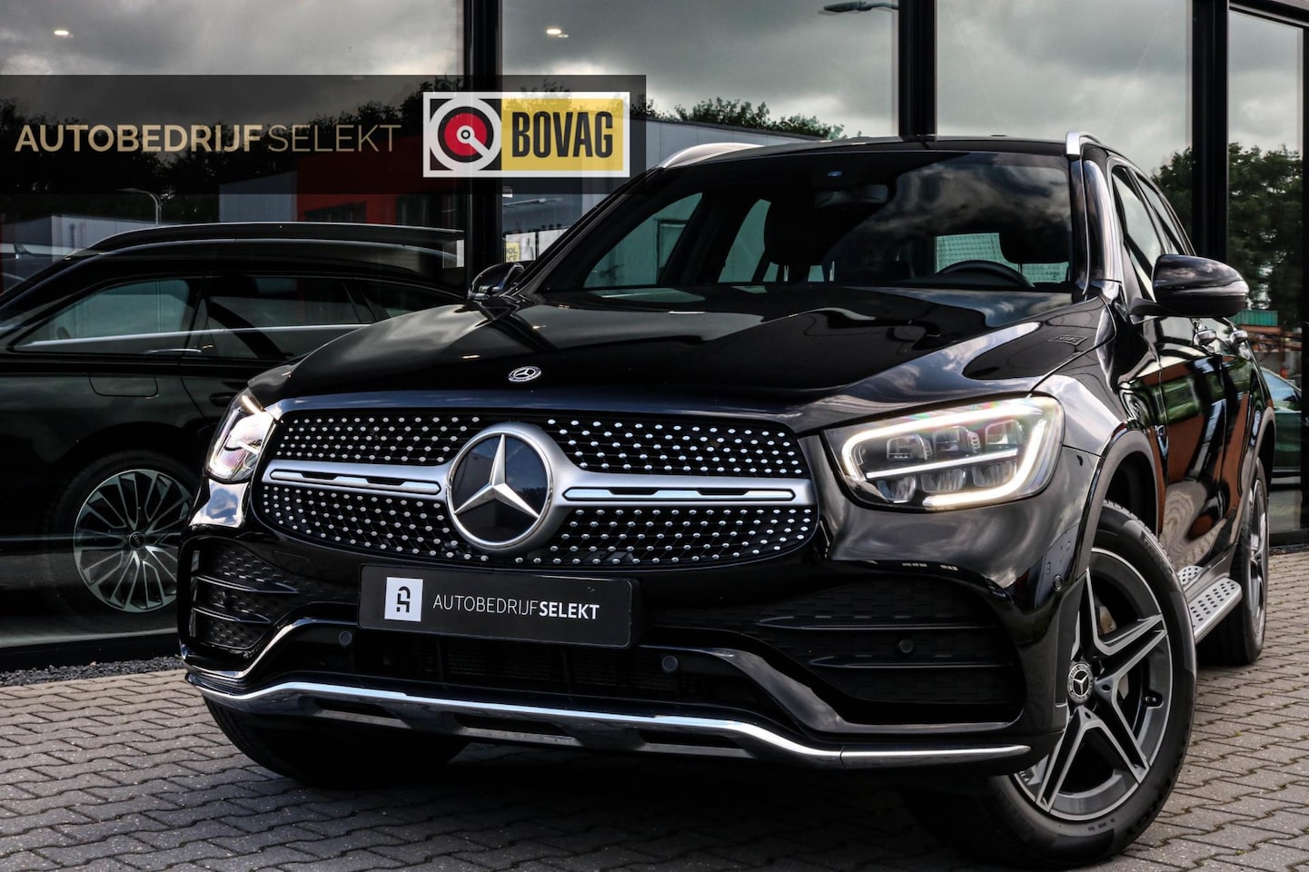 Mercedes-Benz GLC-klasse - 300e 4MATIC AMG - VOLLEDER - CAMERA - GLC300E - AutoWereld.nl