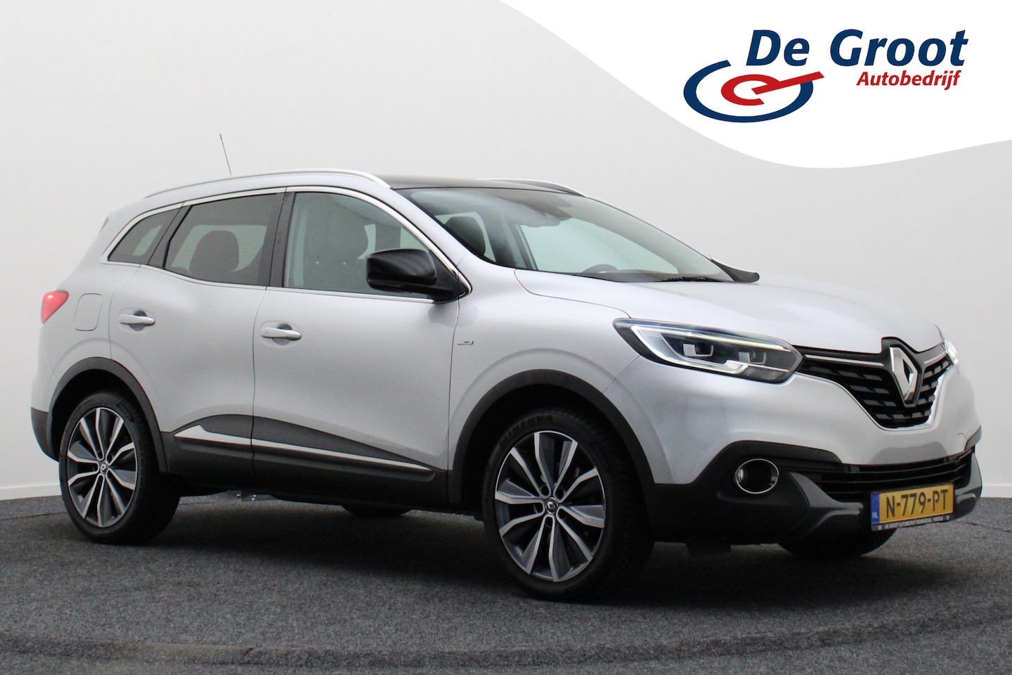 Renault Kadjar - 1.2 TCe Extase Panoramadak, Leer, Bose, Navigatie, Trekhaak, 19" - AutoWereld.nl