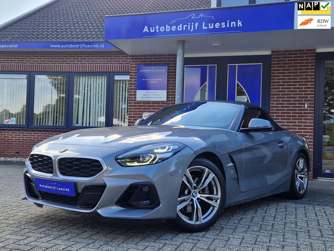 BMW Z4 Roadster - SDrive20i High Executive M-Sport Stuurwielverwarming HIFI Licht- Spiegelpakket Blow By Ver - AutoWereld.nl