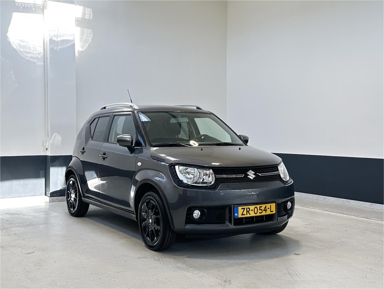 Suzuki Ignis - 1.2 Select Smart Hybrid |navigatie | Apple carplay||NL| 2e Eig| Achterruitrijcamera | - AutoWereld.nl
