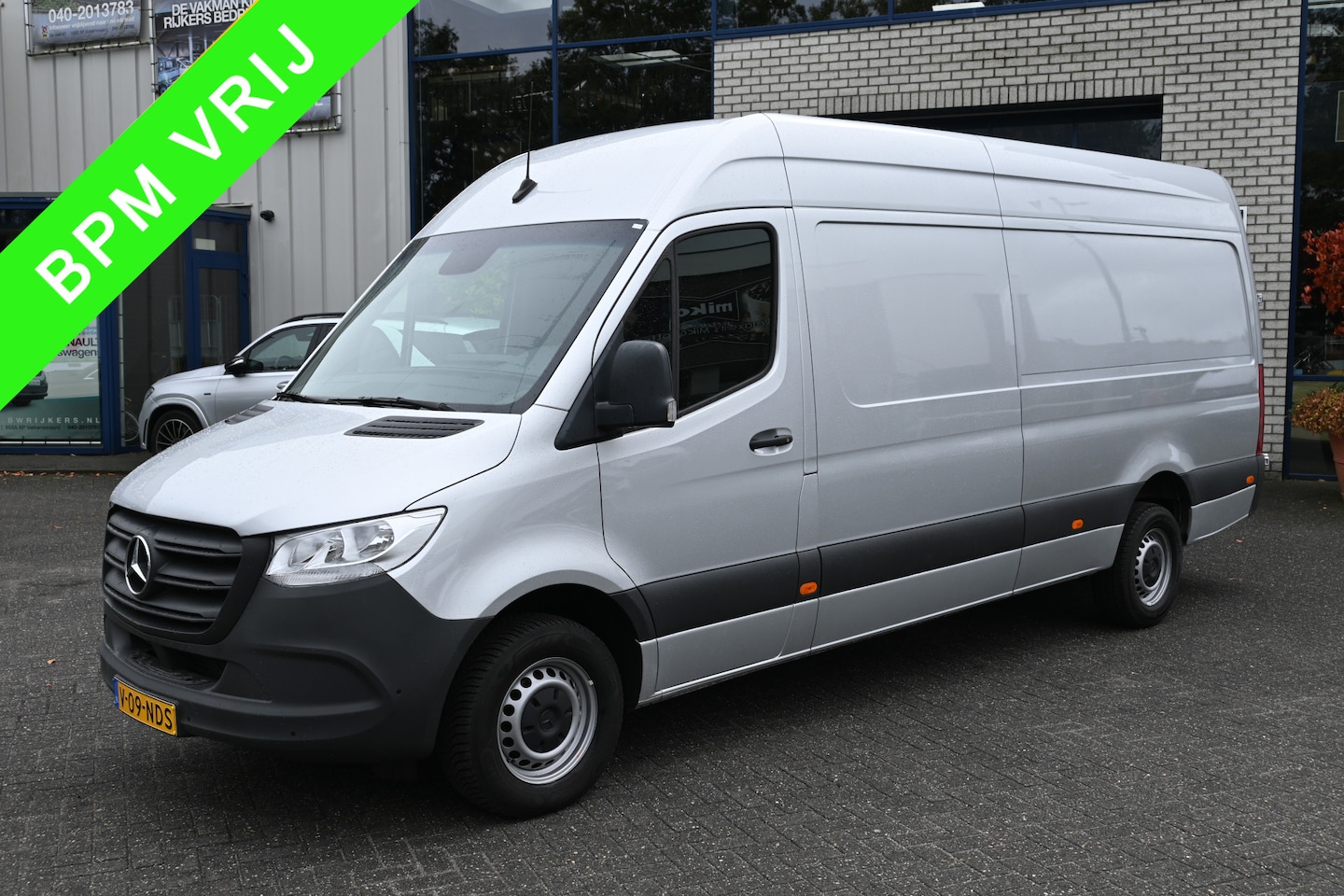 Mercedes-Benz Sprinter - 317 CDI L3H2 3500 kg Trekhaak, Geveerde stoel, MBUX navigatie met camera - AutoWereld.nl