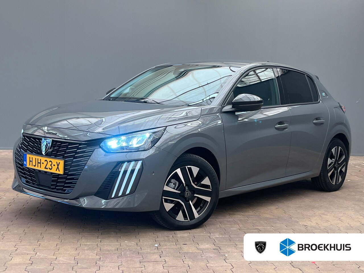 Peugeot e-208 - EV Allure 51 kWh | Navigatie | Climate | Adaptive Cruise | Apple Carplay/Android auto | 11 - AutoWereld.nl