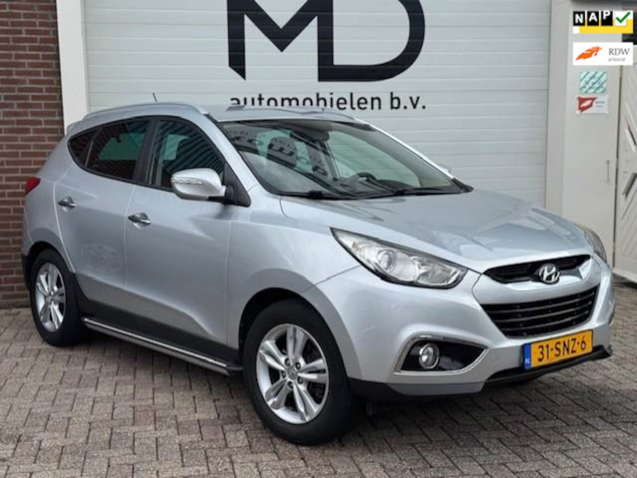 Hyundai ix35 - 2.0i Style-Automaat-Trekhaak-Dealer onderhouden - AutoWereld.nl