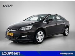 Opel Astra - 1.4 Turbo Berlin | 140 pk | Navigatie | Parkeerhulp | Nederlandse Auto | NAP |