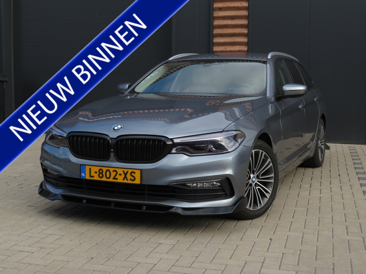 BMW 5-serie Touring - 520d High Executive Airco Cr-control CarPlay Trekh - AutoWereld.nl