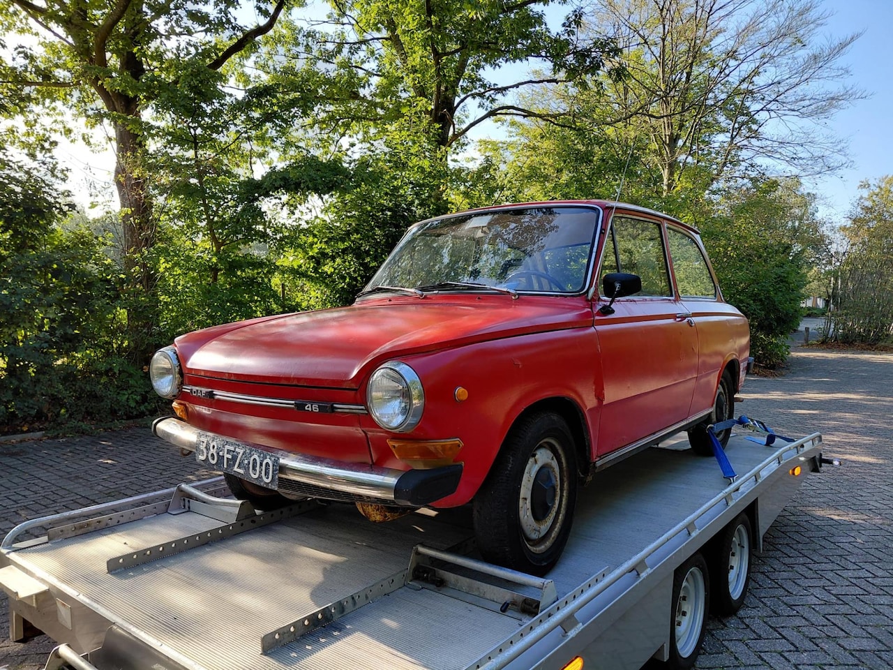 DAF 46 - de Luxe De Luxe - AutoWereld.nl
