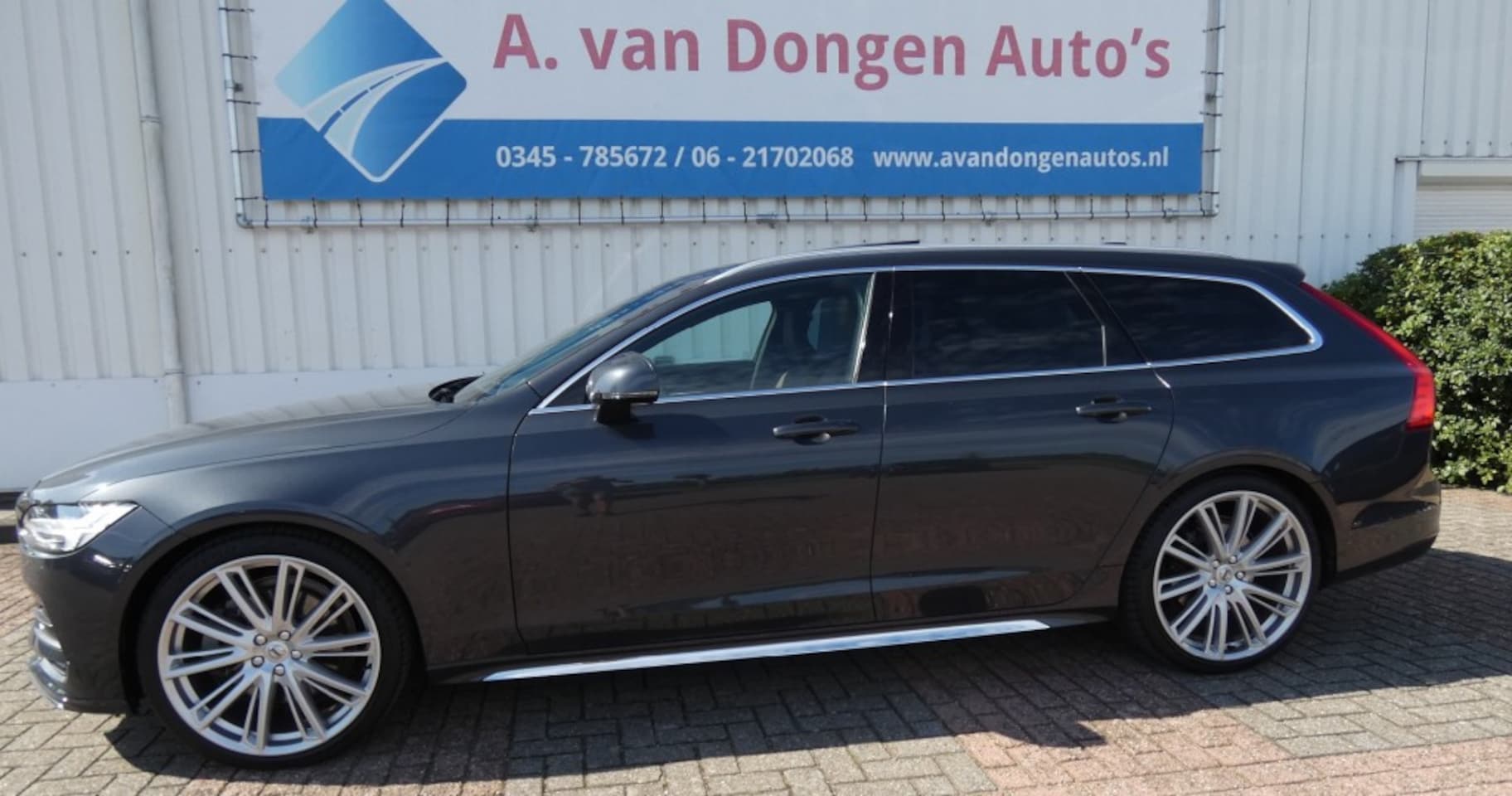 Volvo V90 - 2.0 T4 MOMENTUM PRO Polestar 210PK,Pano,DealerOH,HenK - AutoWereld.nl