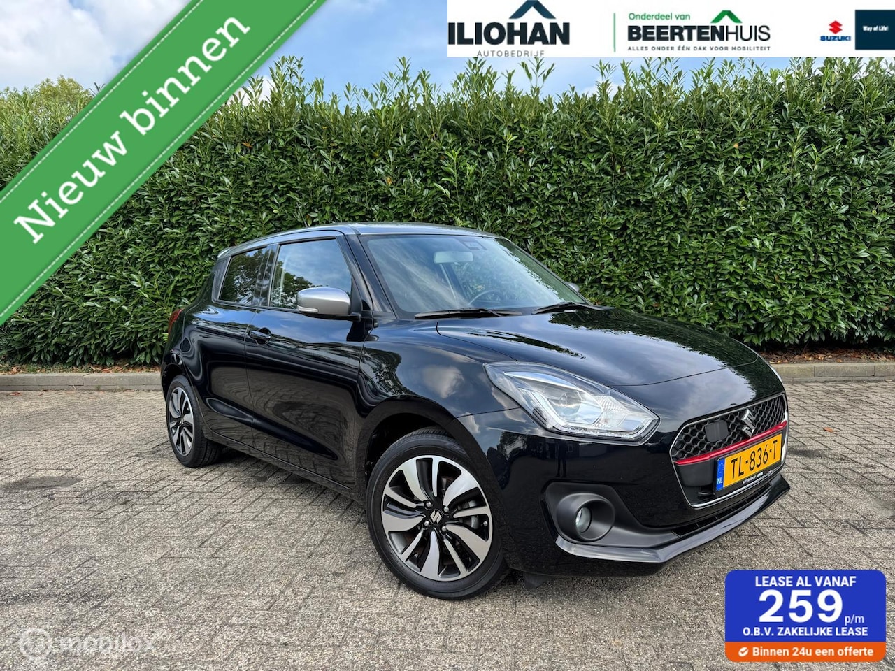 Suzuki Swift - 1.0 Stijl Automaat km 81000 - AutoWereld.nl