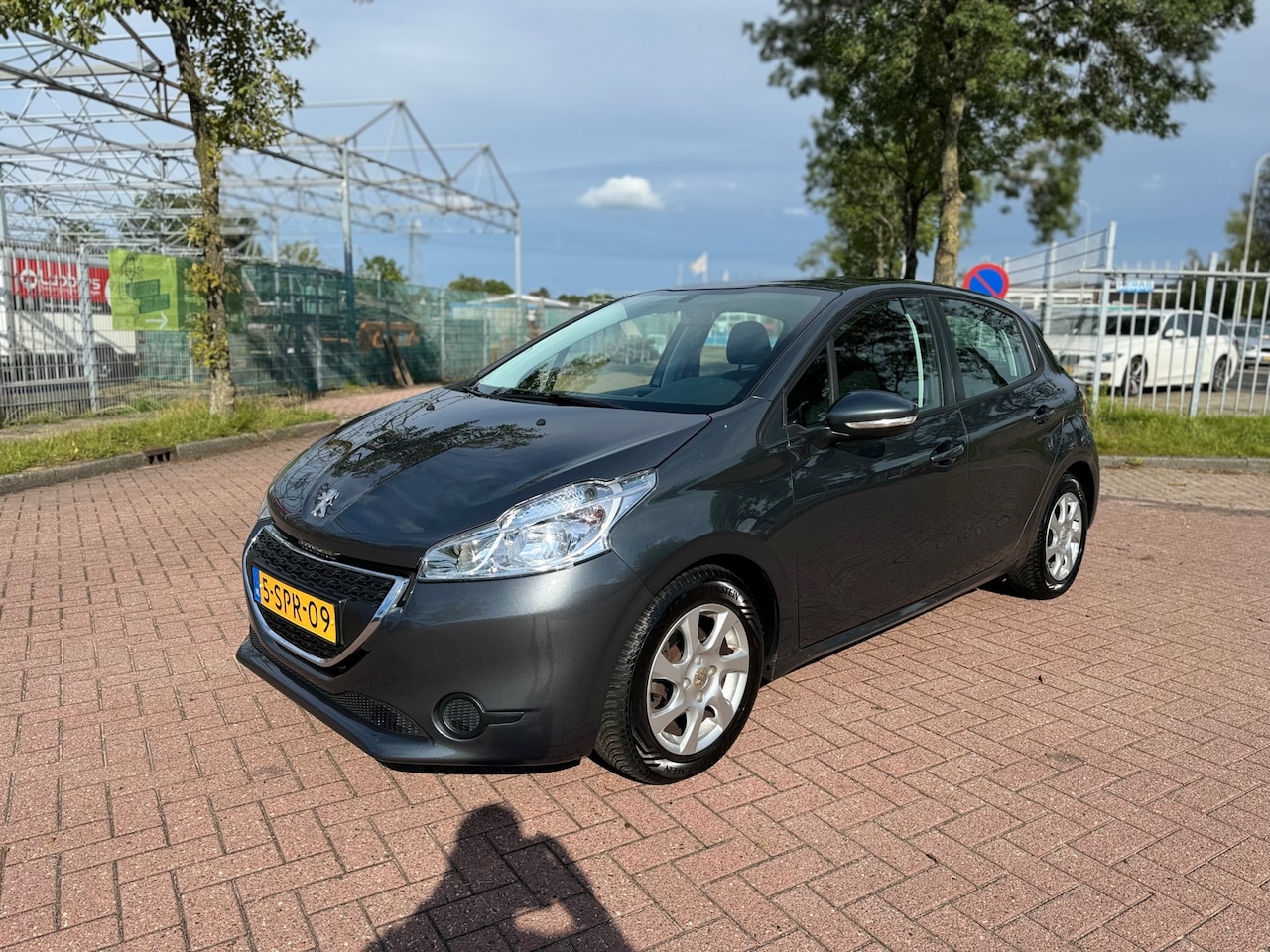 Peugeot 208 - 1.2 e-VTi Active AUTOMAAT - AutoWereld.nl