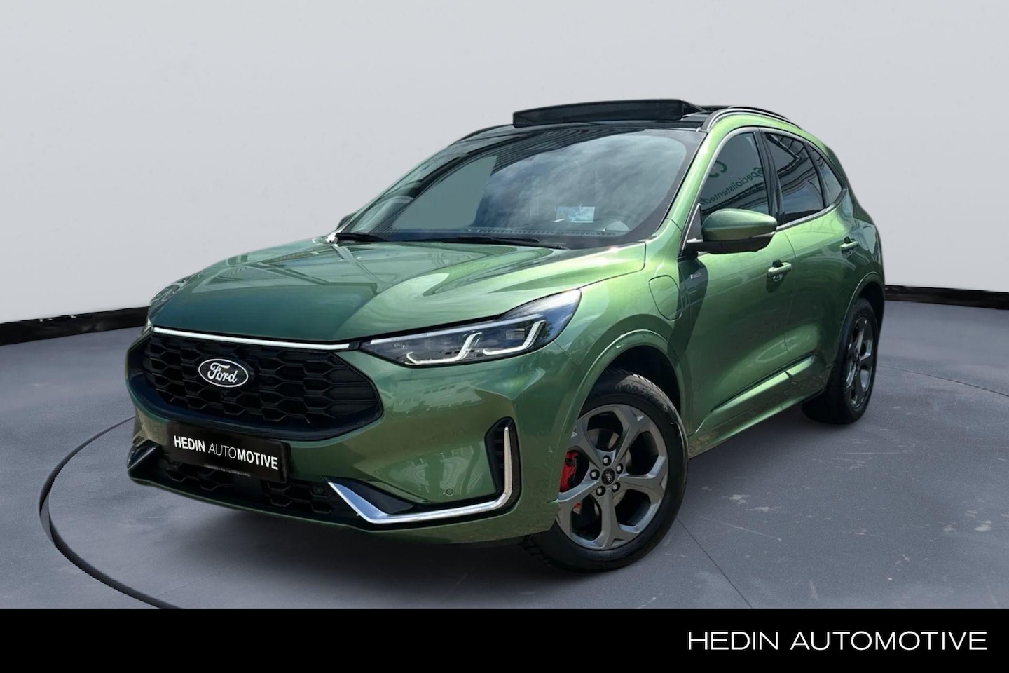 Ford Kuga - 2.5 PHEV ST-Line X | Pano | Trekhaak| All Season | HUD | Winterpakket | - AutoWereld.nl