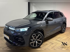 Volkswagen Tiguan - 1.5 eTSI R-Line Edition PANO KEYLESS CAM