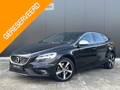 Volvo V40 - 1.5 T3 Polar+ Sport panorama dak/ park assist v + A +camera/ extra getint glas/ stoelverwa