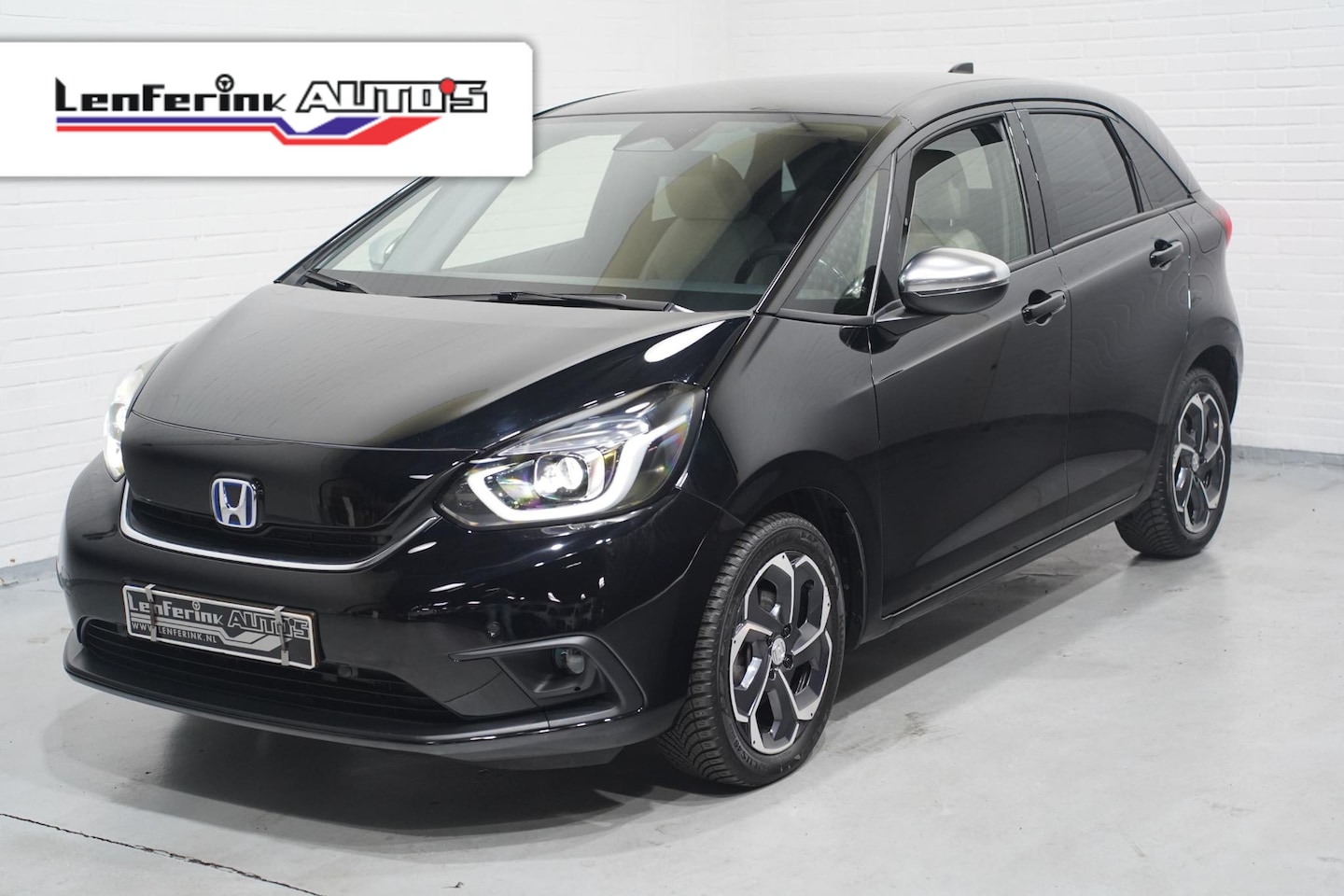 Honda Jazz - 1.5 e:HEV Executive Navi Clima PDC Stoelverwarming Leder/stof Camera Adaptive cruise - AutoWereld.nl