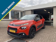 Citroën C3 - 1.2 Shine 82 pk Navigatie / Stof leder