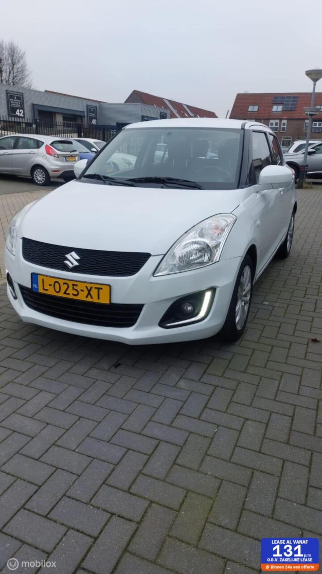Suzuki Swift - 1.2 Style EASSS 1.2 Style EASSS - AutoWereld.nl