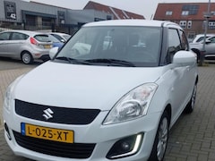 Suzuki Swift - 1.2 Style EASSS