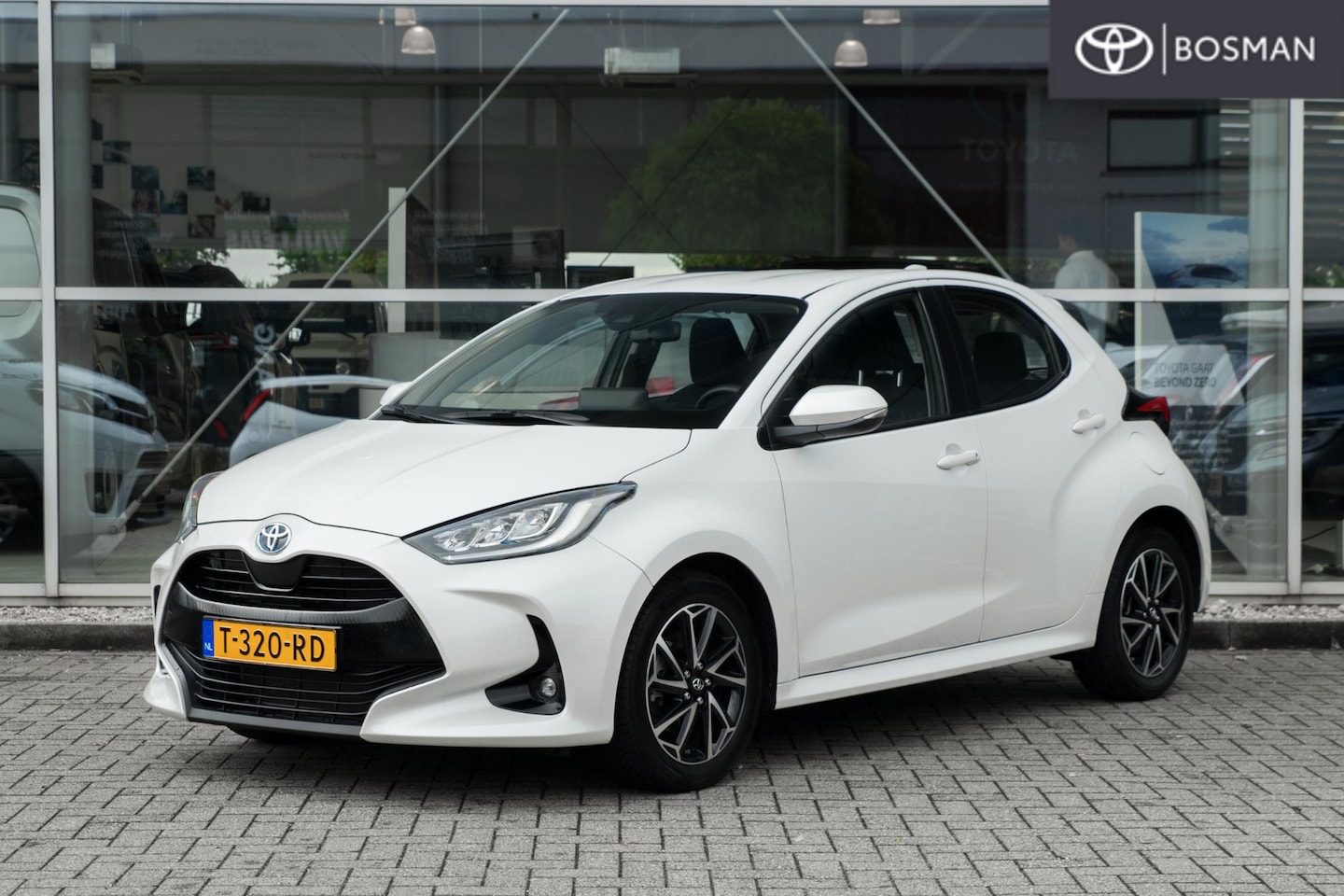 Toyota Yaris - 1.5 Hybrid Dynamic 1.5 Hybrid Dynamic - AutoWereld.nl
