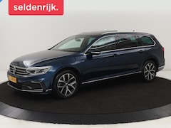 Volkswagen Passat - 1.4 TSI PHEV GTE Business | Panoramadak | Trekhaak | Automaat | Camera | PHEV | Stoelverwa