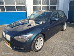 BMW 1-serie - 116i EDE UrbanLine XENON NAVI BLUET PDC CRUISE TREKHAAK CLIMA