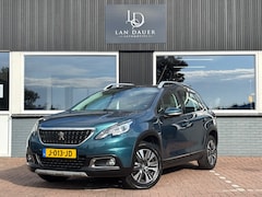 Peugeot 2008 - 1.2 PureTech Allure / Pano / Navi / Dealer OH /