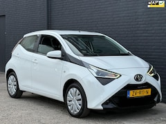 Toyota Aygo - 1.0 VVT-i x-play limited| NAVI | PDC | AIRCO | CAMERA | CARPLAY | NWE APK