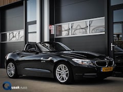BMW Z4 Roadster - sDrive18i | LEDER | STOEL&STUURVERW. | XENON | PDC V+A | NAVI | COMPLETE HISTORIE