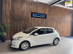 Peugeot 208 - 1.2 e-VTi Envy Automaat, Pdc, Trekhaak
