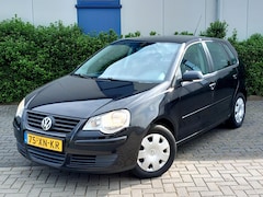 Volkswagen Polo - 1.4 16V 59KW 5DRS Optive Airco