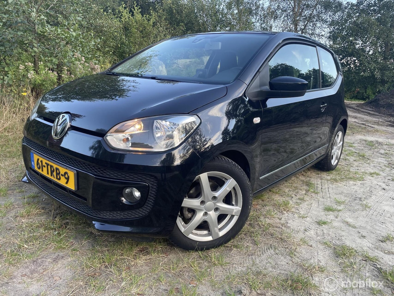 Volkswagen Up! - 1.0 high up! Navi,Stoel Verw,L.M.Velgen,Airco - AutoWereld.nl