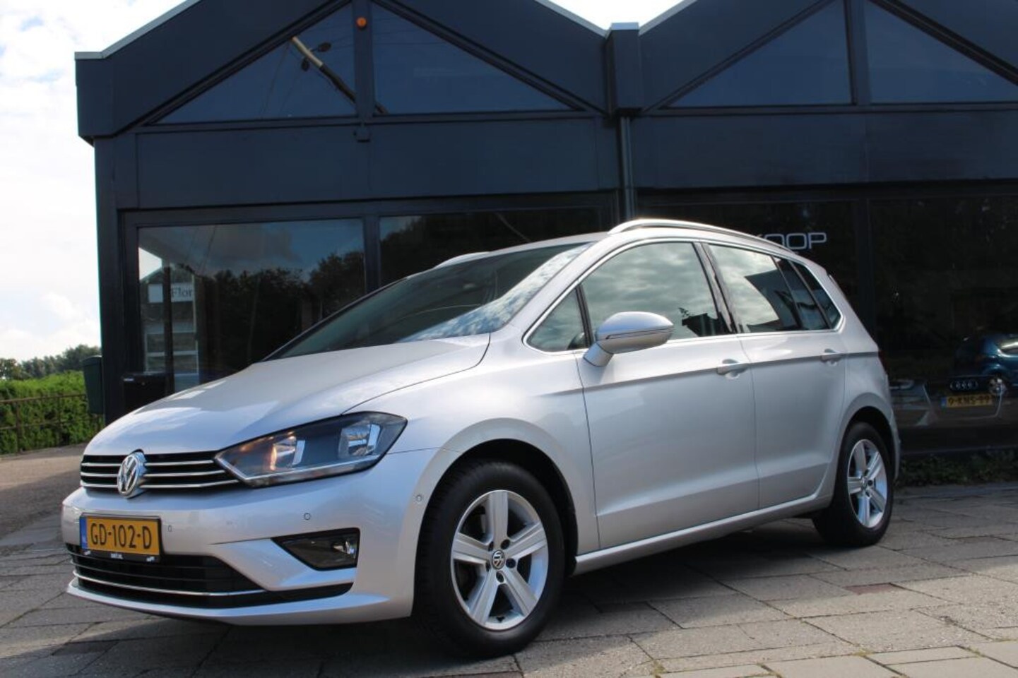 Volkswagen Golf Sportsvan - 1.4 TSI Highline 1.4 TSI Highline - AutoWereld.nl