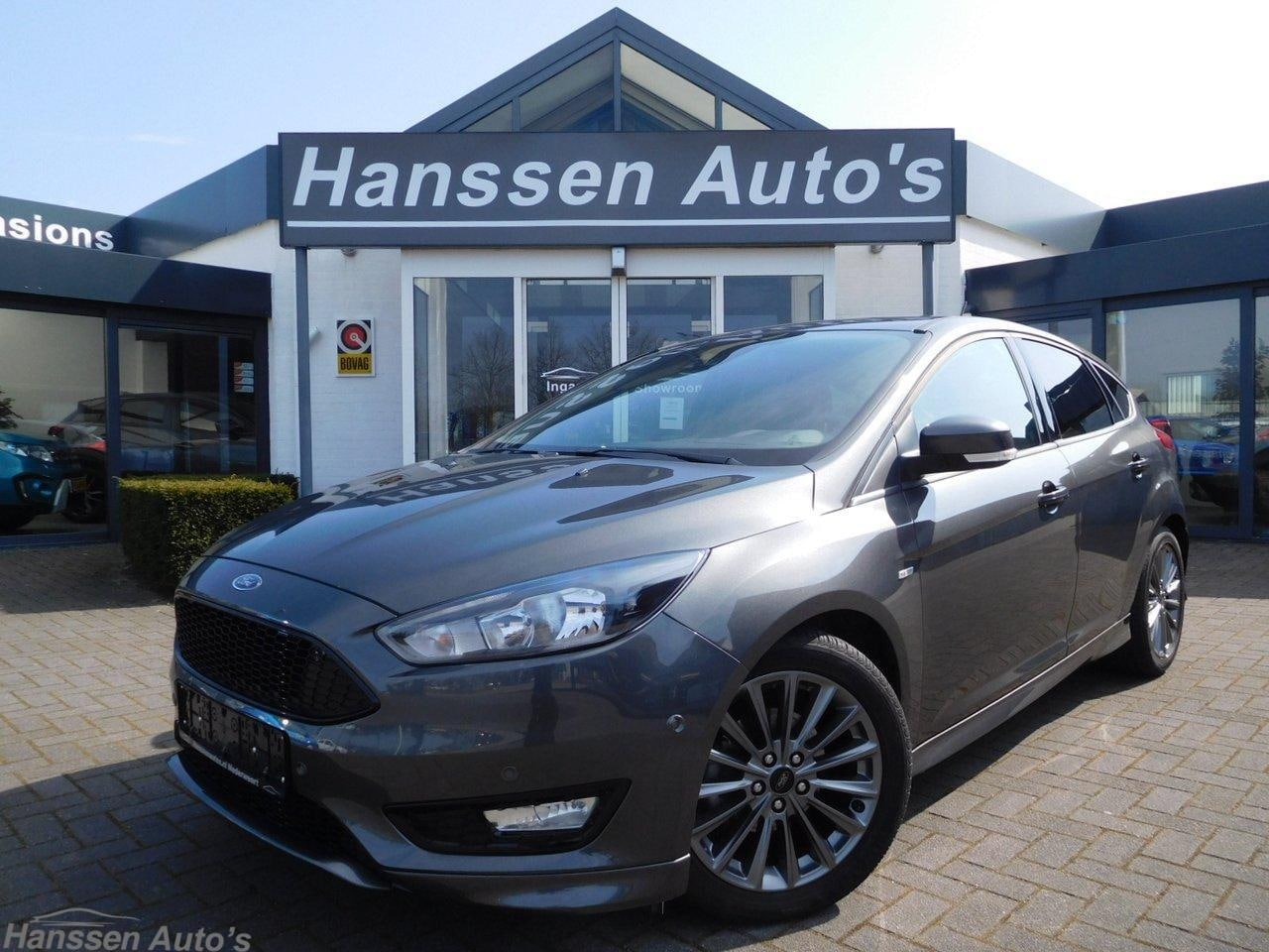 Ford Focus - 1.0 EcoBoost ST Line Navigatie Top staat - AutoWereld.nl