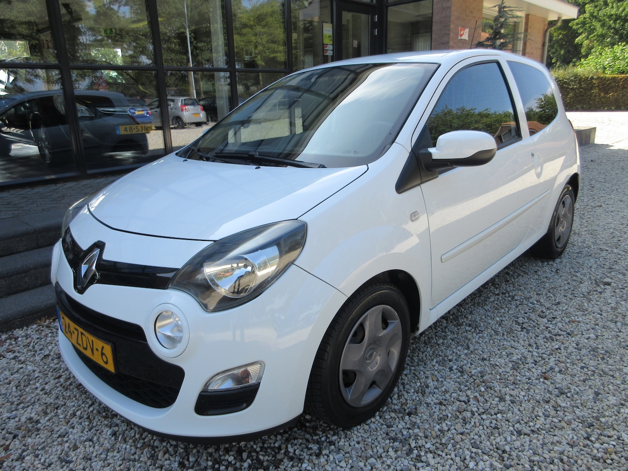 Renault Twingo - 1.2 16V AIRCO - AutoWereld.nl
