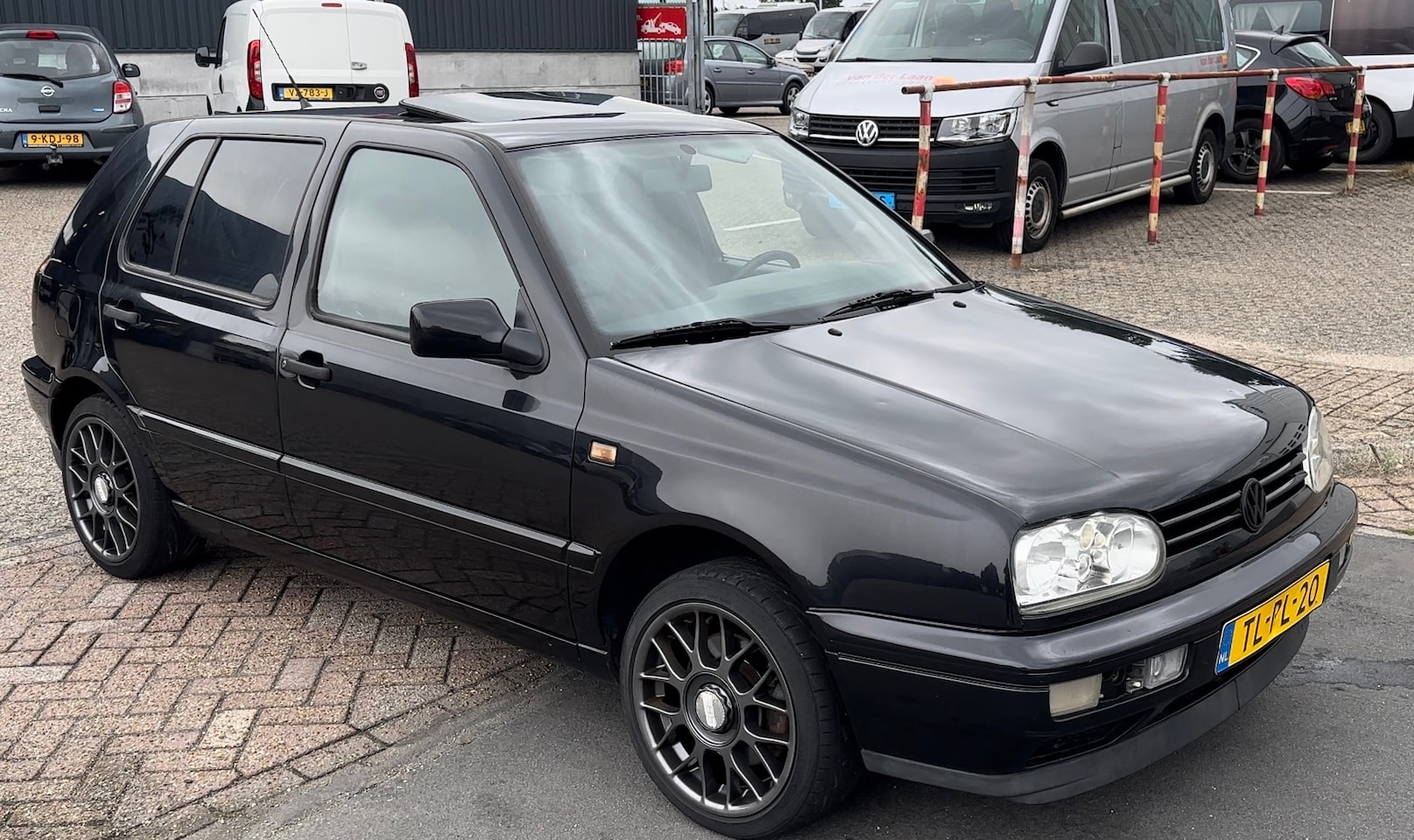 Volkswagen Golf - 2.8 VR6 2.8 VR6 - AutoWereld.nl