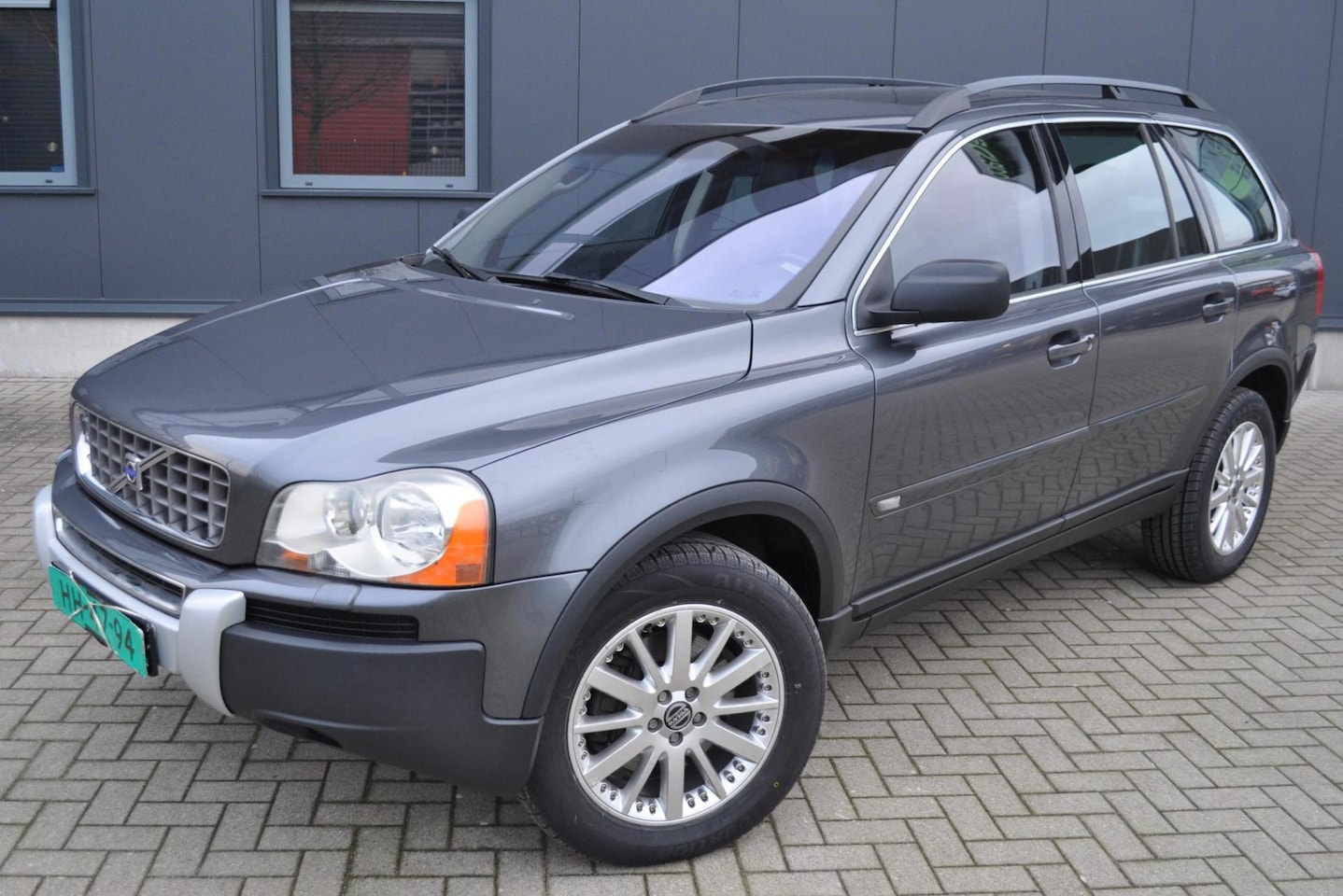 Volvo XC90 - 4.4 V8 Summum 4.4 V8 Summum , 7 zits, netto € 14.950, schuifdak, Youngtimer! - AutoWereld.nl