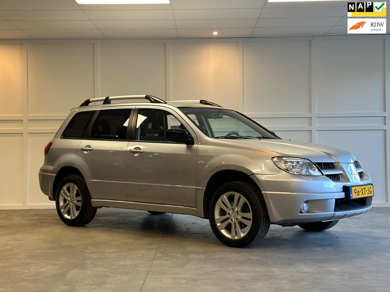 Mitsubishi Outlander Sport - 2.0 Invite+ / Airco / 2007 / - AutoWereld.nl