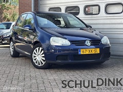 Volkswagen Golf - 1.6 FSI Optive 4 AIRCO|TREKHAAK|AUTOMAAT