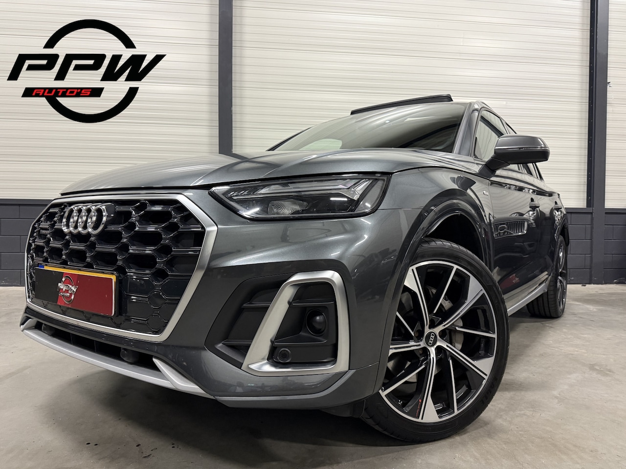 Audi Q5 - 50 TFSI e S-Line PANO/TREKHAAK/MASSAGE/ACC/KEYLESS/21"/CAMERA/CARPLAY/DONKERE HEMEL/STANDK - AutoWereld.nl