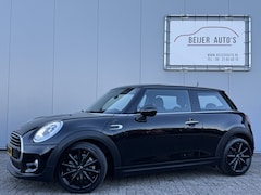 MINI Cooper - 1.5 Chili Business Navigatie/LED/17inch