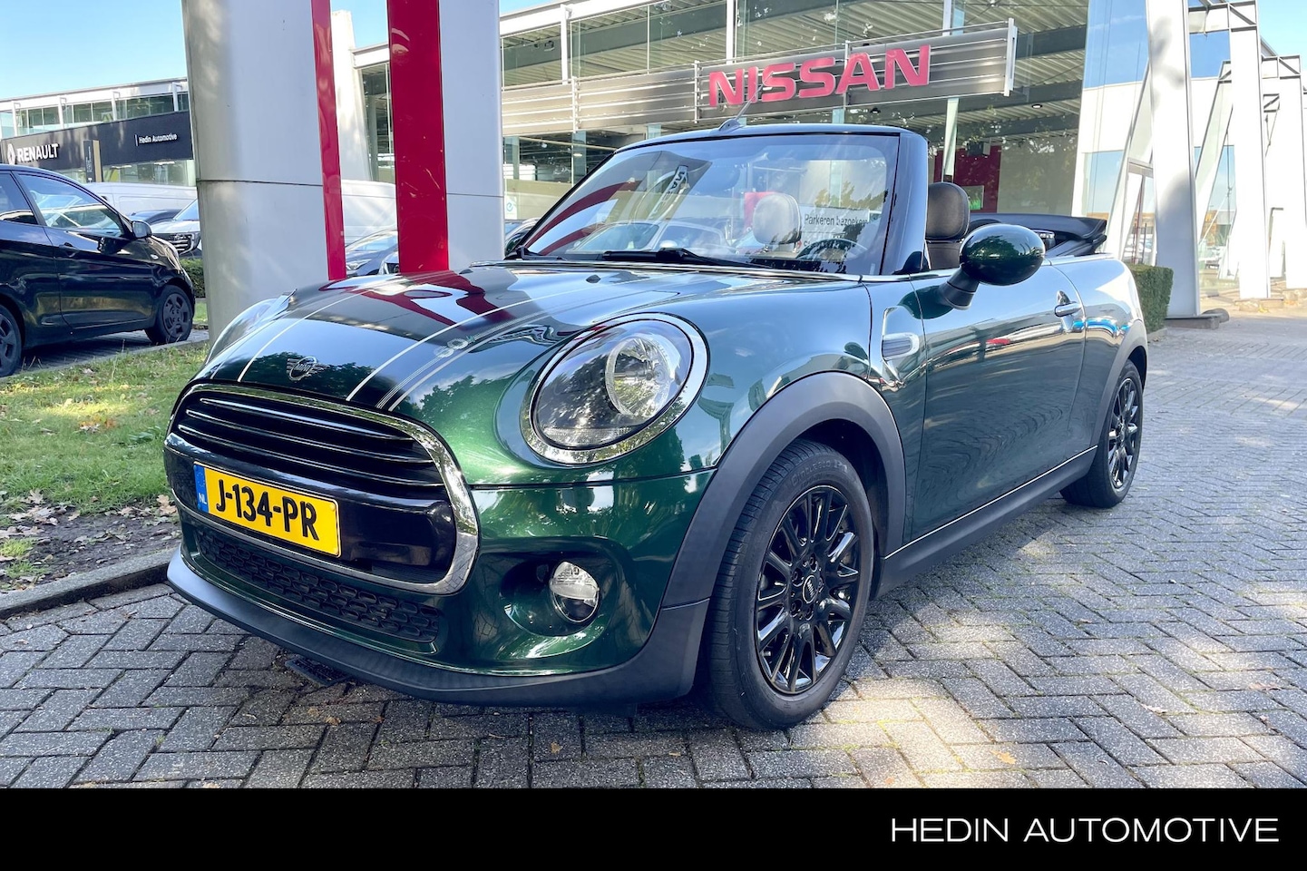 MINI Cabrio - Mini 1.5 Cooper Pepper 60 YEARS EDITION / BRITISH RACING GREEN | STOELVERWARMING | SENSORE - AutoWereld.nl