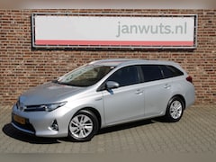 Toyota Auris Touring Sports - 1.8 Hybrid Aspiration + trekhaak