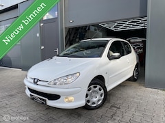 Peugeot 206 - 1.4 Air-line |AIRCO|ELEK RAMEN| MISTLAMPEN|NAP